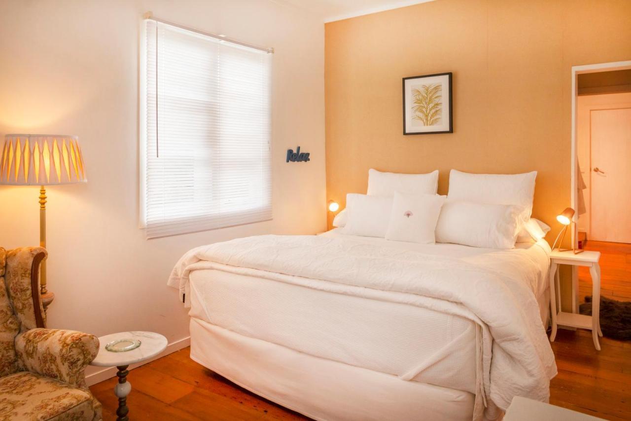 Annies B And B Bed & Breakfast Warkworth Exterior photo